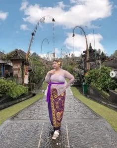 kebaya bali