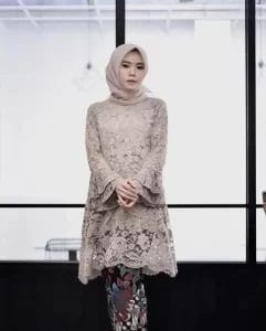 kebaya tunik panjang