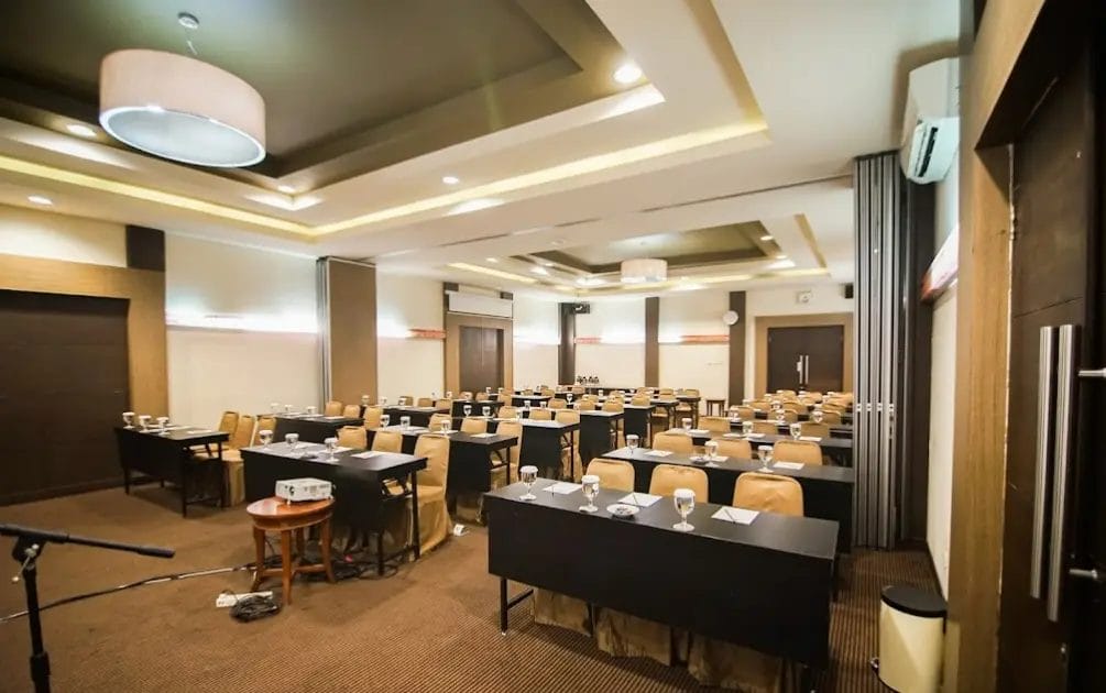 hotel sofyan tebet meeting room jakarta selatan